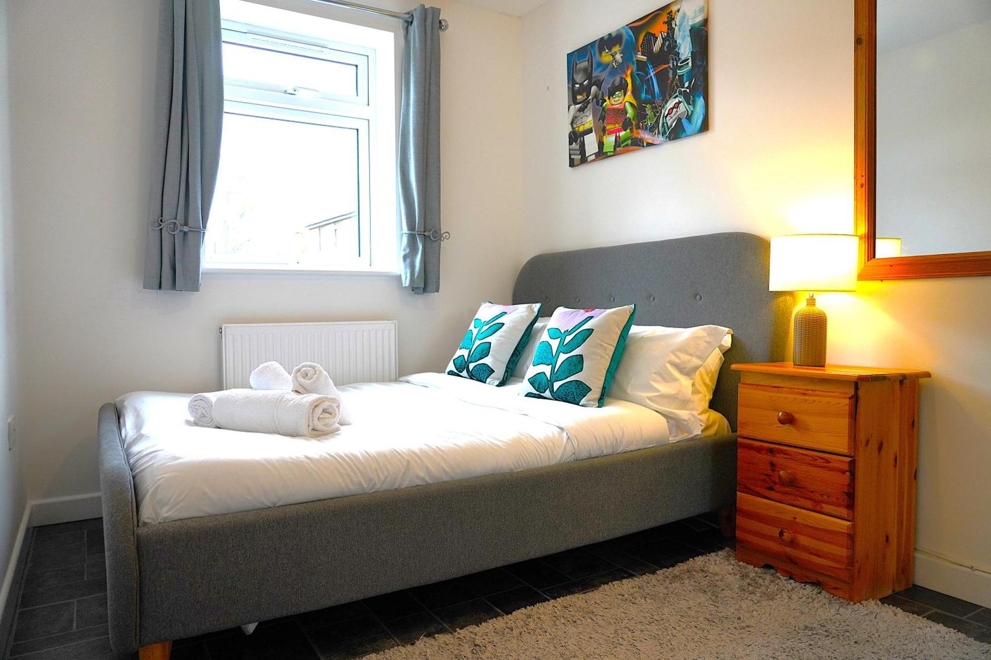 Sleeps 10, Free Parking, Close To Science Park, King Size Bed Milton  Exterior photo