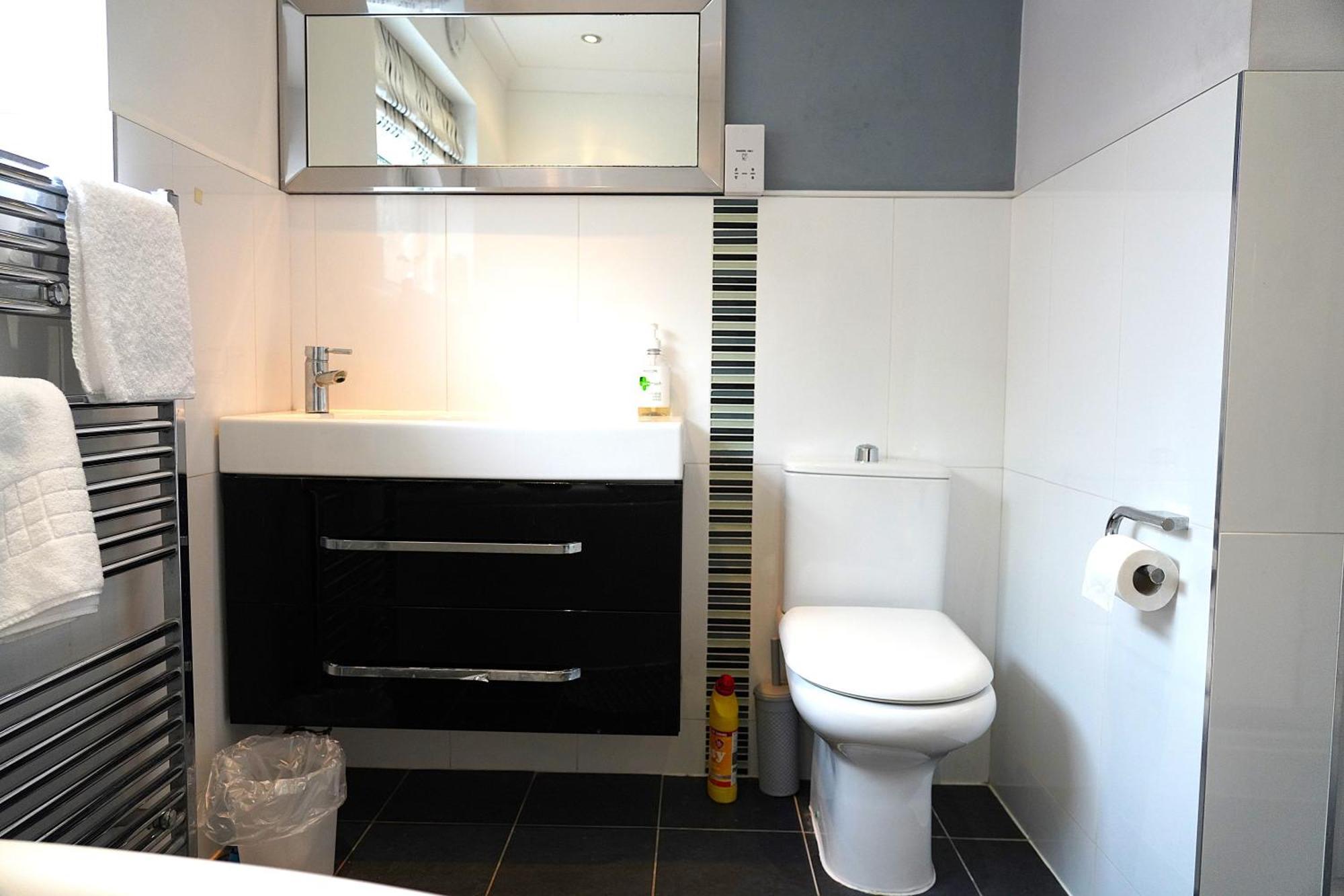 Sleeps 10, Free Parking, Close To Science Park, King Size Bed Milton  Exterior photo